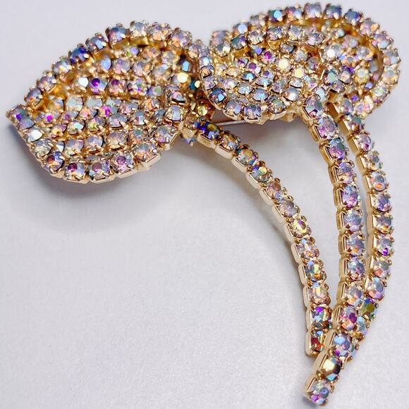 VTG Aurora Borealis Heart Leaf Brooch, Sparkly Dimensional Rhinestones, 1950s - Picture 11 of 12